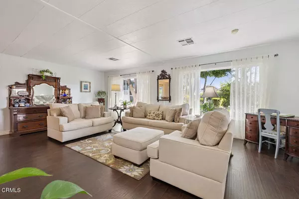 Ventura, CA 93003,25 Faulkner Court