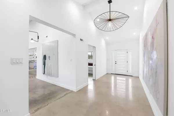 Camarillo, CA 93010,34 Vientos Road