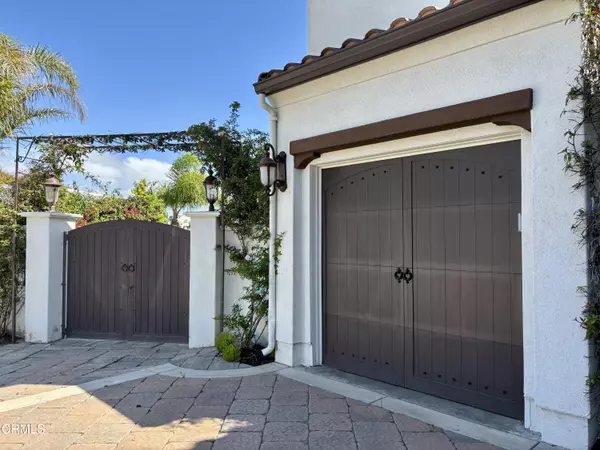 Oxnard, CA 93035,1702 Aleutian Way