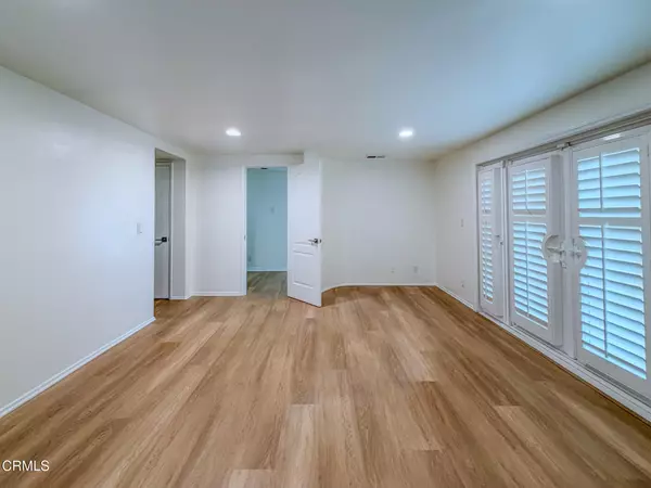 Oxnard, CA 93035,3525 Sunset Lane