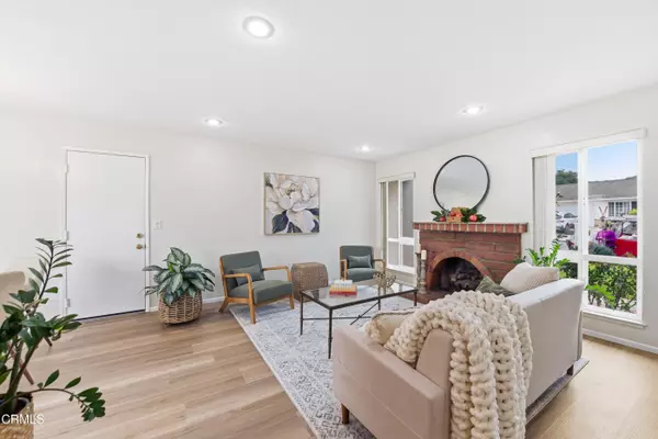 Thousand Oaks, CA 91320,627 Evergreen Avenue