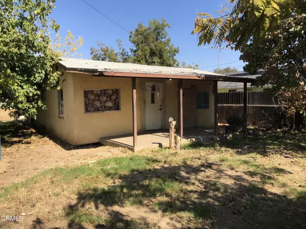 7812 Middleton Lane, Lamont, CA 93241