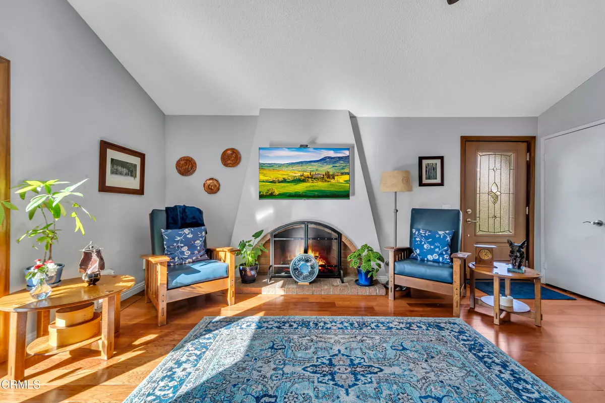 Ventura, CA 93003,5290 Shiloh Way