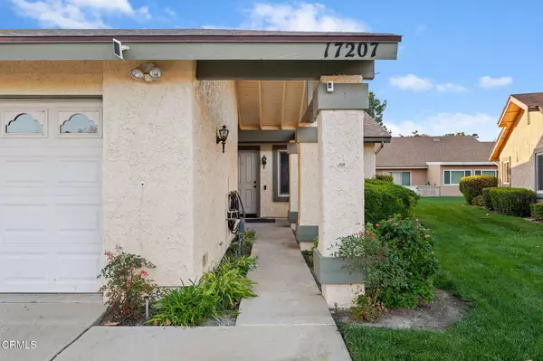 Camarillo, CA 93012,17207 Village 17