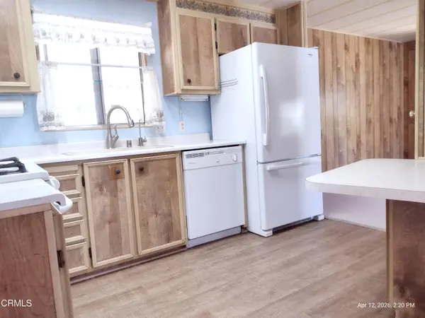 74 Caleta Drive, Camarillo, CA 93012