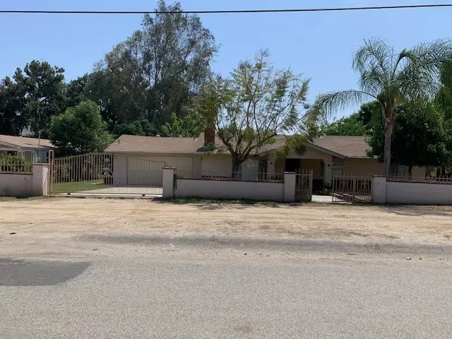 19450 Envoy Avenue, Corona, CA 92881