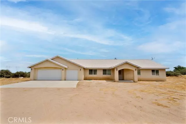 7694 Joshua Street, Phelan, CA 92371