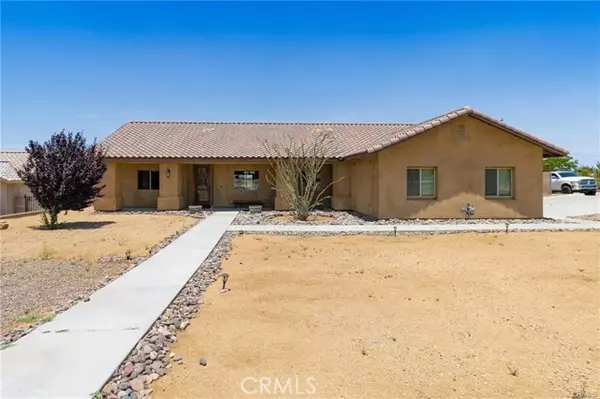 8212 Emerson Avenue, Yucca Valley, CA 92284