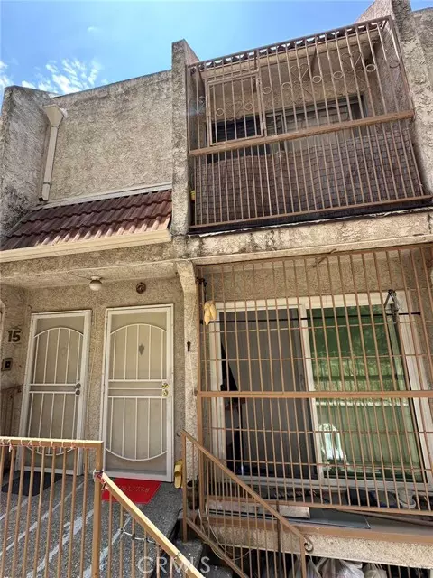 909 New Depot Street, Los Angeles, CA 90012