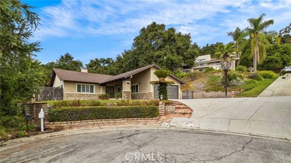 2339 Club Vista Drive, Glendora, CA 91741