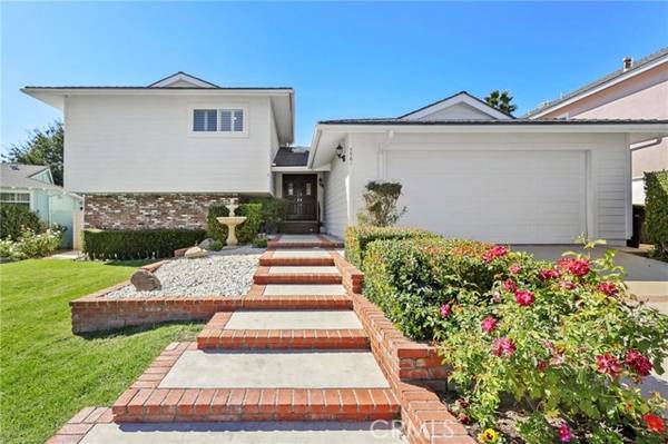 5561 Rainbow Crest Drive, Agoura Hills, CA 91301