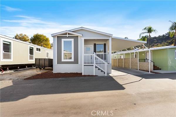 732 E Route 66, Glendora, CA 91740