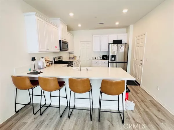 Ontario, CA 91761,4058 East Coronado Privado