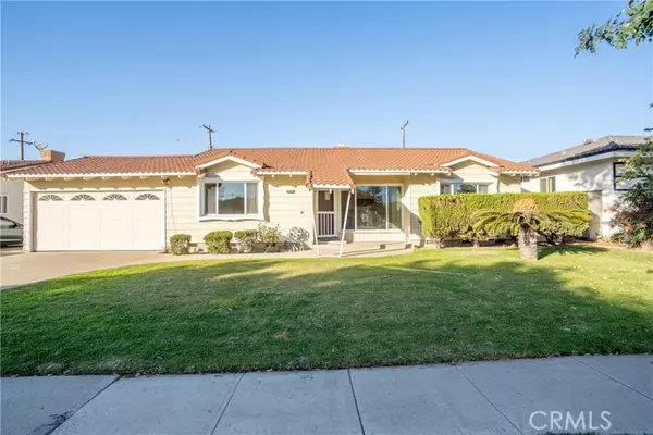 2031 Nutwood Avenue, Fullerton, CA 92831