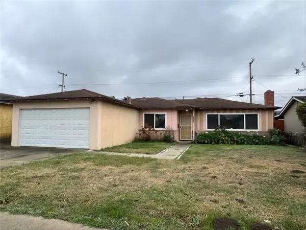 1212 West Prune Avenue, Lompoc, CA 93436