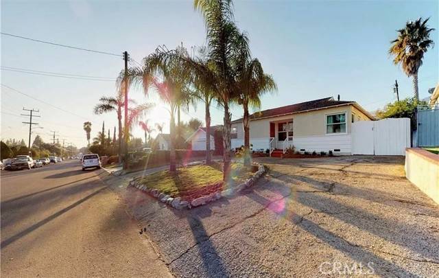 14677 Cobalt Street, Sylmar, CA 91342