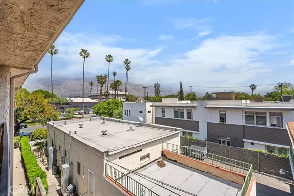 2468 Mohawk Street, Pasadena, CA 91107