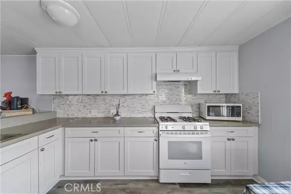 West Covina, CA 91790,2131 West San Bernardino Road