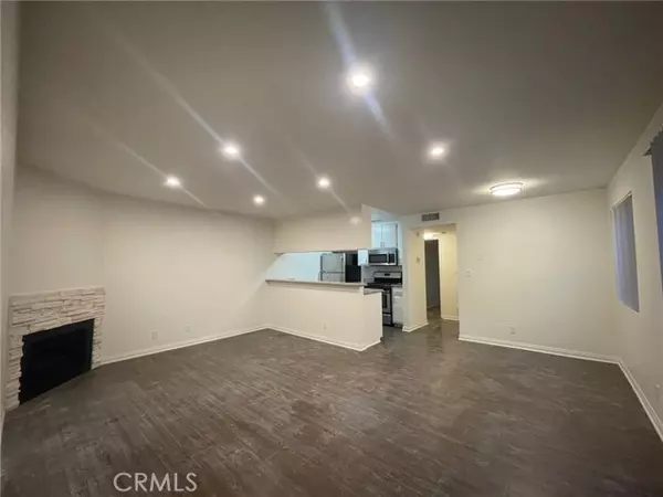 Valley Village, CA 91607,5400 Radford Avenue