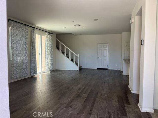 Eastvale, CA 92880,13084 Irisbend Avenue