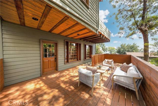 Sierra Madre, CA 91024,561 Alta Vista Drive