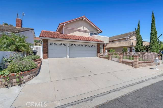 Montebello, CA 90640,932 Lexington Avenue