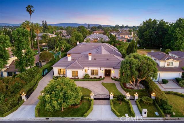 300 West Las Flores Avenue, Arcadia, CA 91007