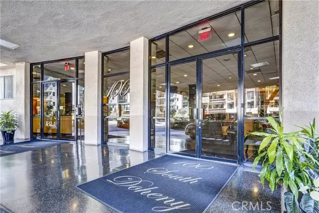 Los Angeles, CA 90048,100 South Doheny Drive