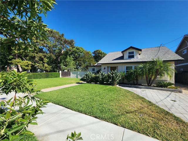 San Gabriel, CA 91775,8420 East Hermosa Drive