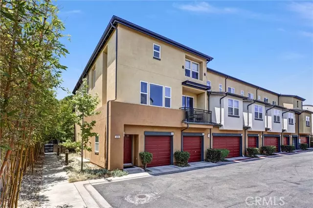 Los Angeles, CA 90045,8620 Belford Avenue
