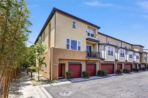 8620 Belford Avenue, Los Angeles, CA 90045