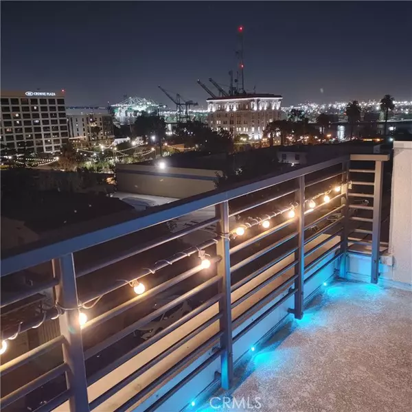 San Pedro, CA 90731,275 West 8th Street