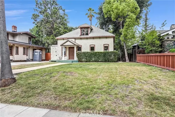 South Pasadena, CA 91030,1555 Diamond Avenue
