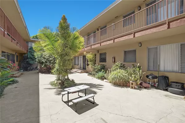 Long Beach, CA 90802,640 Elm Avenue