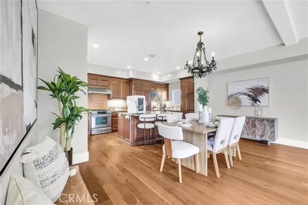 Rolling Hills Estates, CA 90274,975 Silver Spur Road