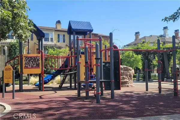 Anaheim, CA 92805,651 East Valencia Street