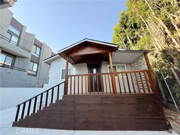 Los Angeles, CA 90029,4563 Lexington Avenue