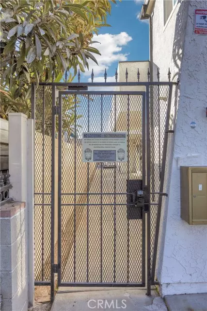 Long Beach, CA 90804,1075 Molino Avenue