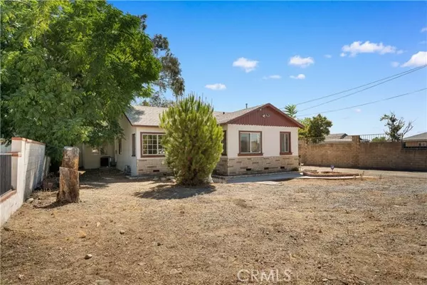 Rialto, CA 92335,8139 North Maple Avenue