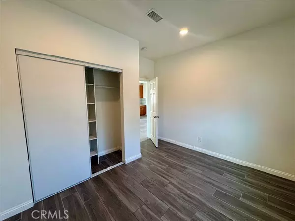 Pomona, CA 91766,729 West 12th Street