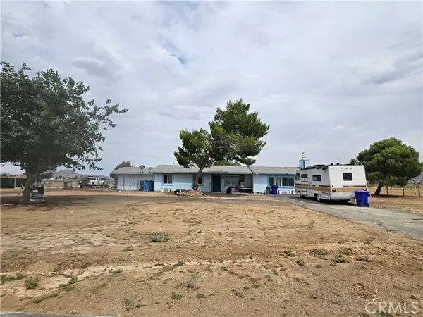 22696 Standing Rock Ave, Apple Valley, CA 92307