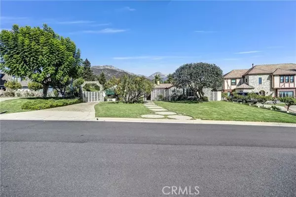 Upland, CA 91784,2376 Sunset Curv