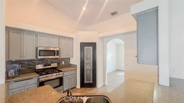 Pinon Hills, CA 92372,11126 Arena Road