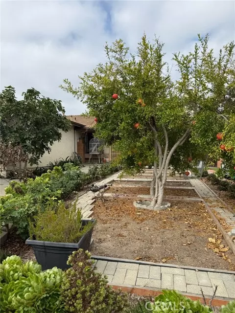 San Diego, CA 92126,7857 Embry