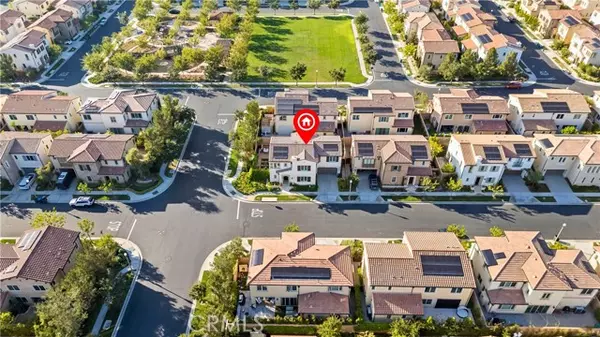 Irvine, CA 92602,61 English Saddle