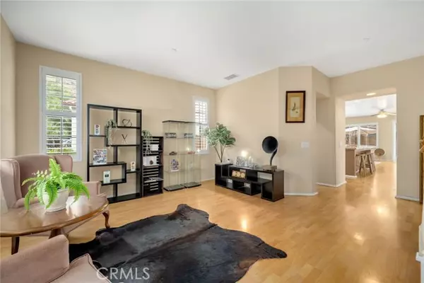 Azusa, CA 91702,22 Silver Forest