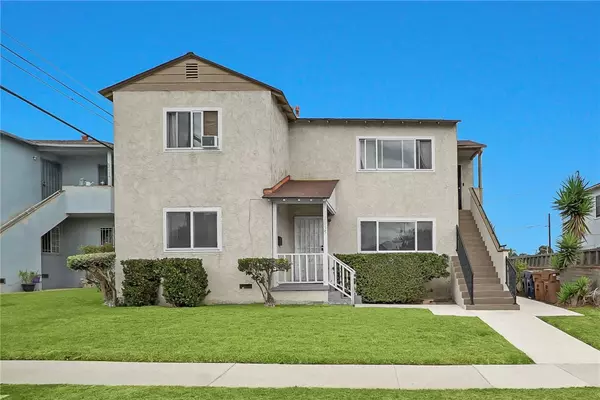 2035 West 102nd Street, Los Angeles, CA 90047