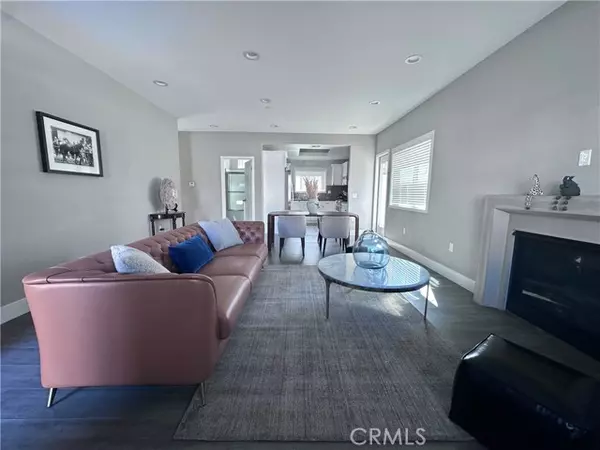 Covina, CA 91724,21052 East Cypress