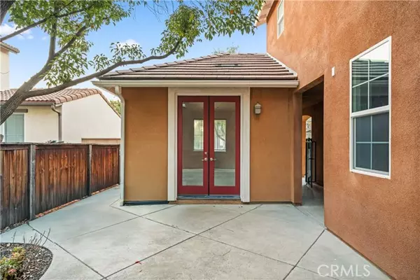 Corona, CA 92883,10877 Cameron