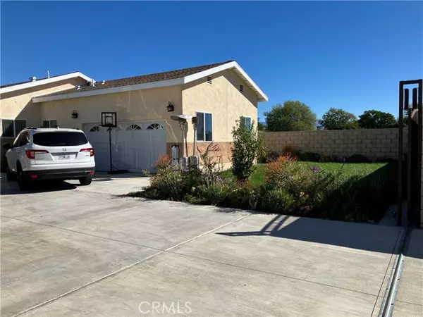 Fontana, CA 92336,17548 Court Street
